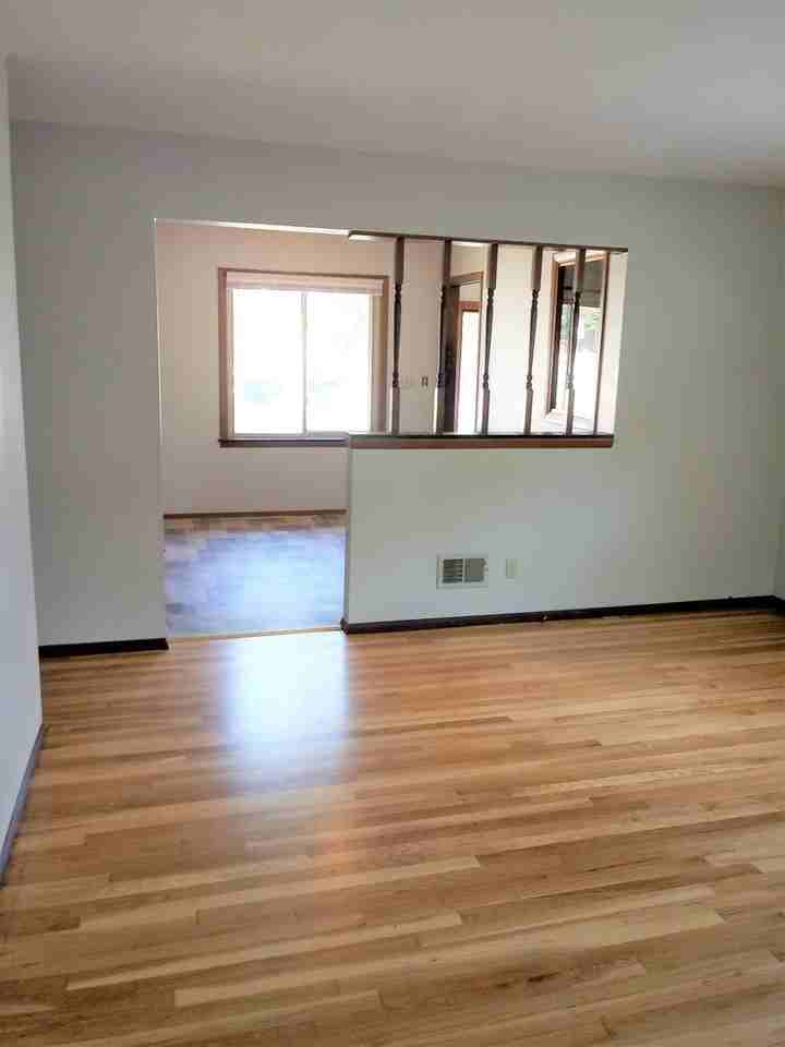 7811 W Herbert Ave - Photo 3 of 15