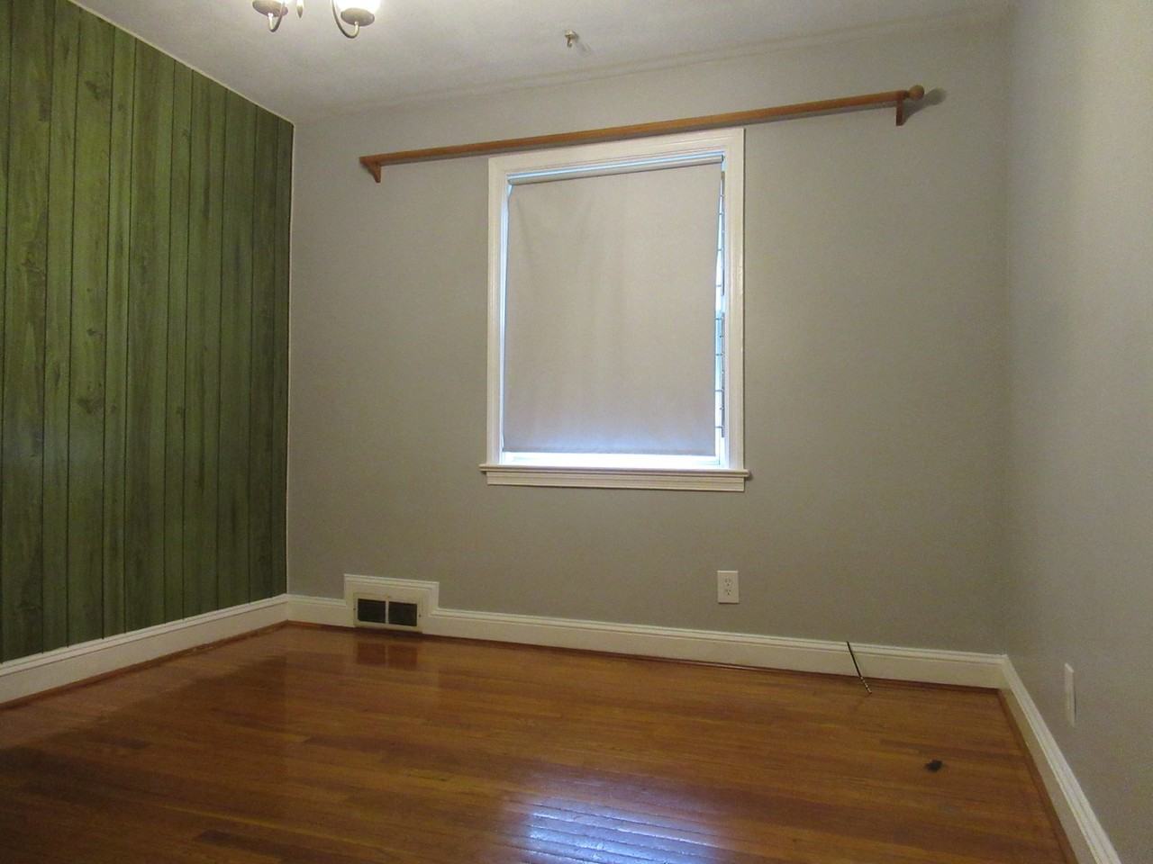 1419 Winston Ave - Photo 6 of 22