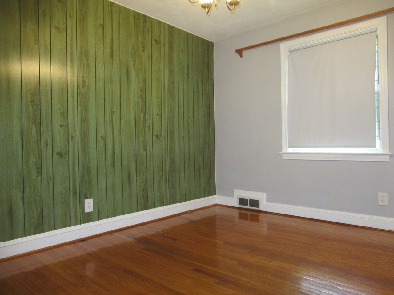 1419 Winston Ave - Photo 7 of 22