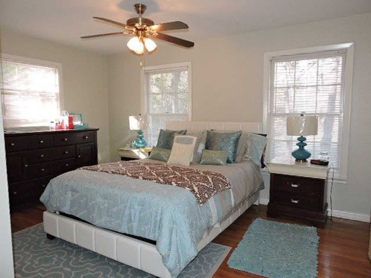 3155 Lakeshore Dr - Photo 2 of 17