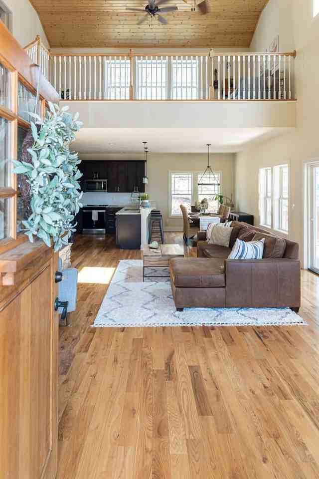 149 Kirkwood Dr - Photo 5 of 40