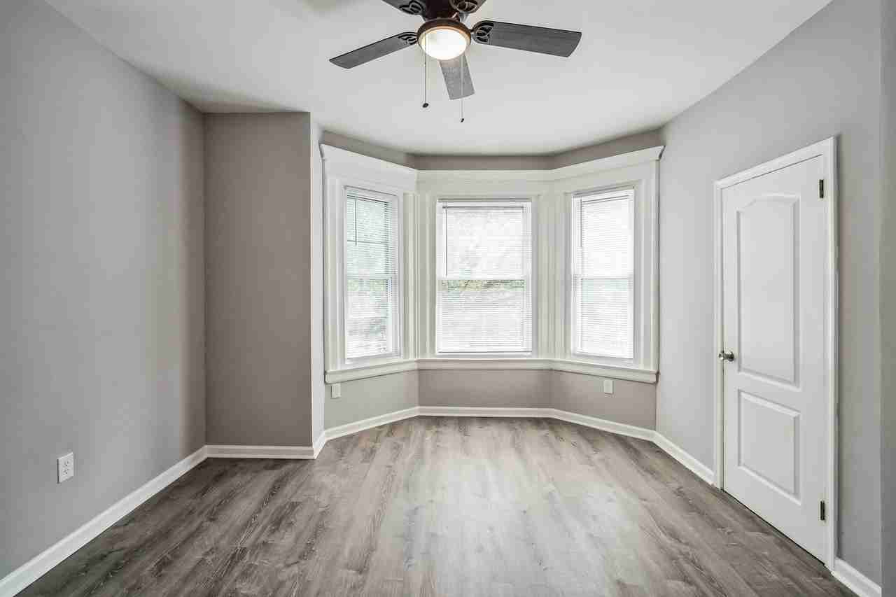 524 S 46th St - Photo 2 of 15