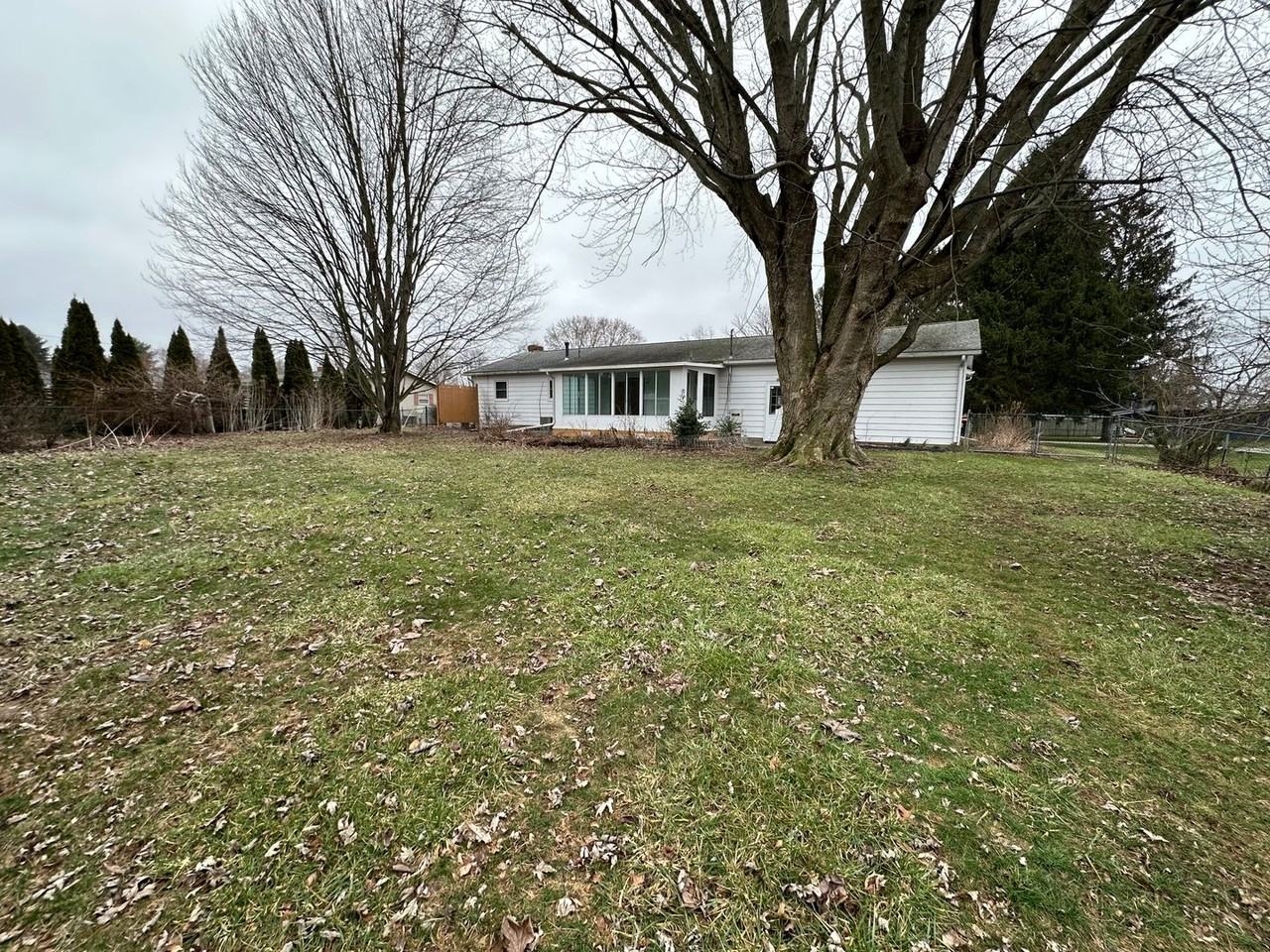 275 Upson Downs Rd - Photo 2 of 9