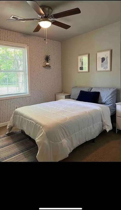 1216 W Horah St - Photo 4 of 12