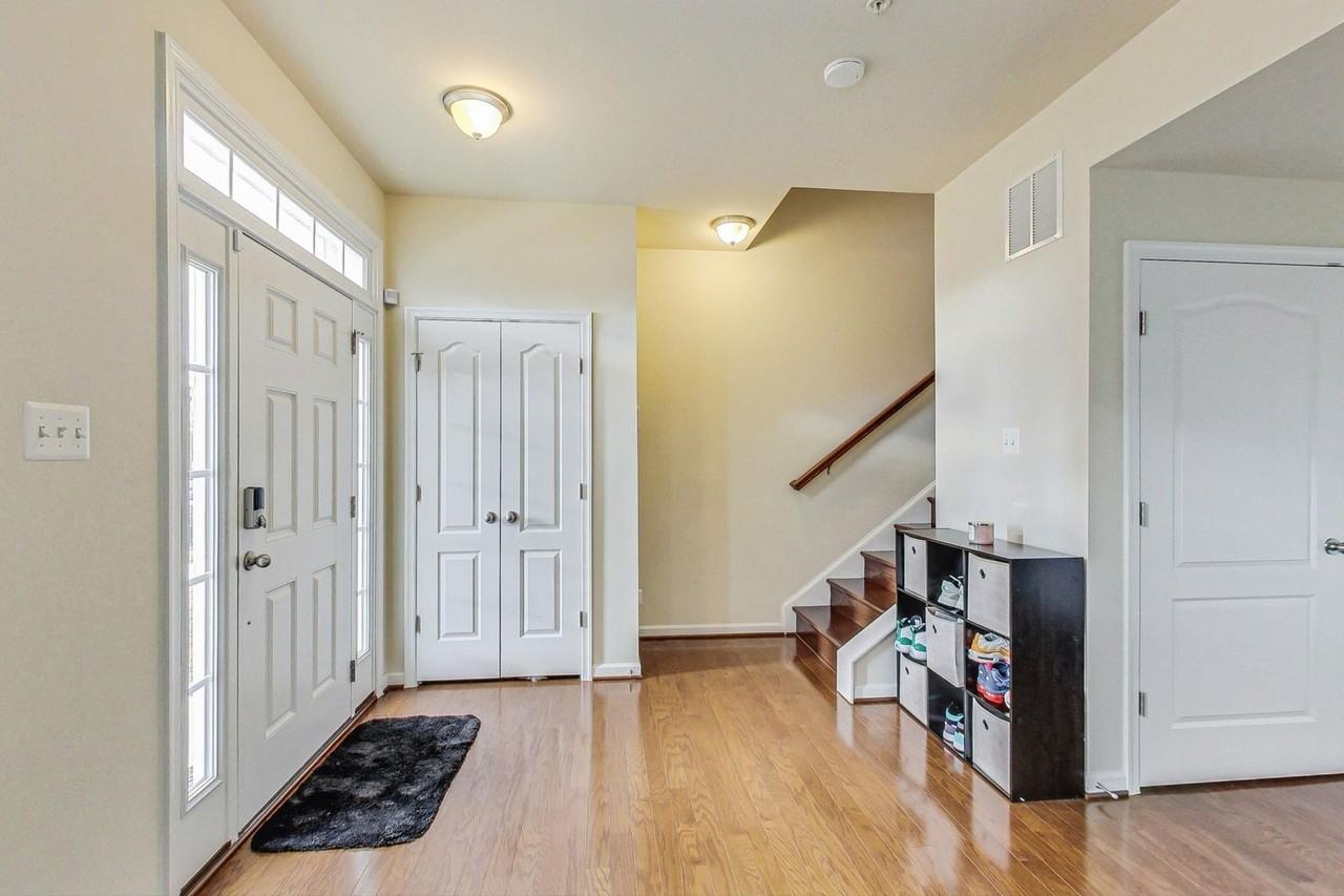 2814 Shearwater Ln - Photo 7 of 34