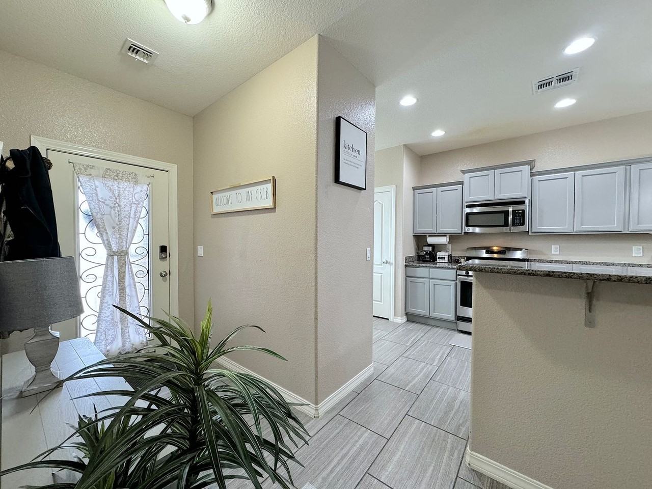 12160 Cherry Wood Ln - Photo 4 of 26