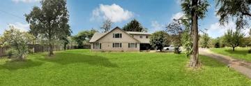 featured image of 7020 Sw Country Club Dr