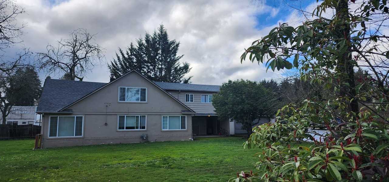 Unique House Converted into Duplex - Photo 6 of 6