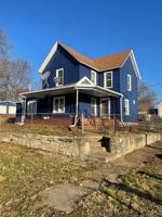 featured image of 400 White St
