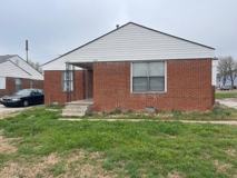 1027 Arkansas St - Photo 1 of 1