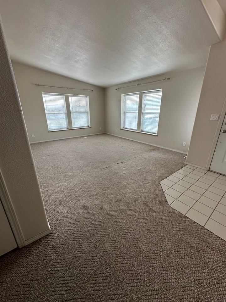 42404 E Red Mountain Rd - Photo 2 of 29