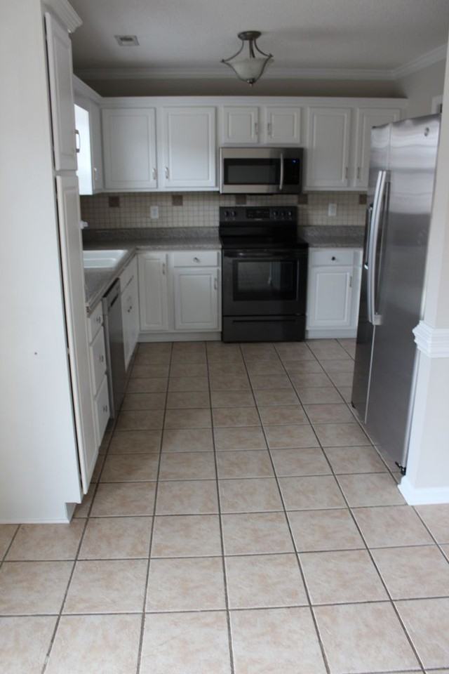 1122 Reflex St - Photo 4 of 31