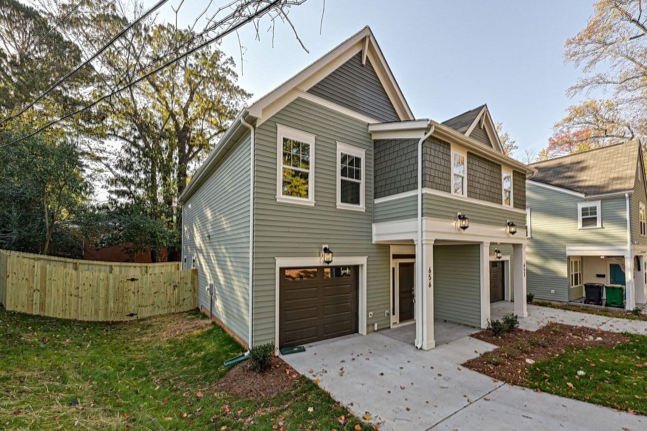 656 Chipley Ave - Photo 2 of 29