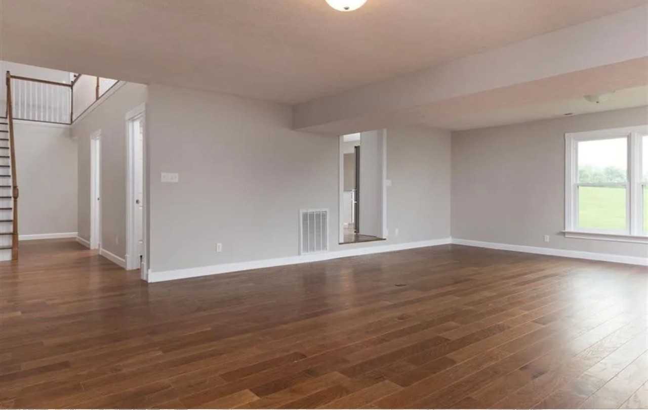 200 Jessie Ln - Photo 6 of 10