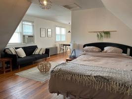 featured image of 126 Roselawn Ave