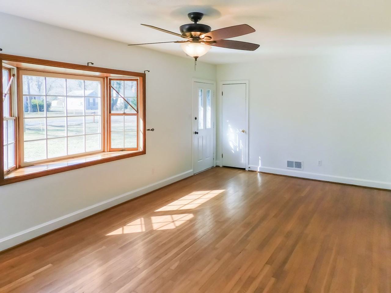 46056 E Sunrise Dr - Photo 2 of 12