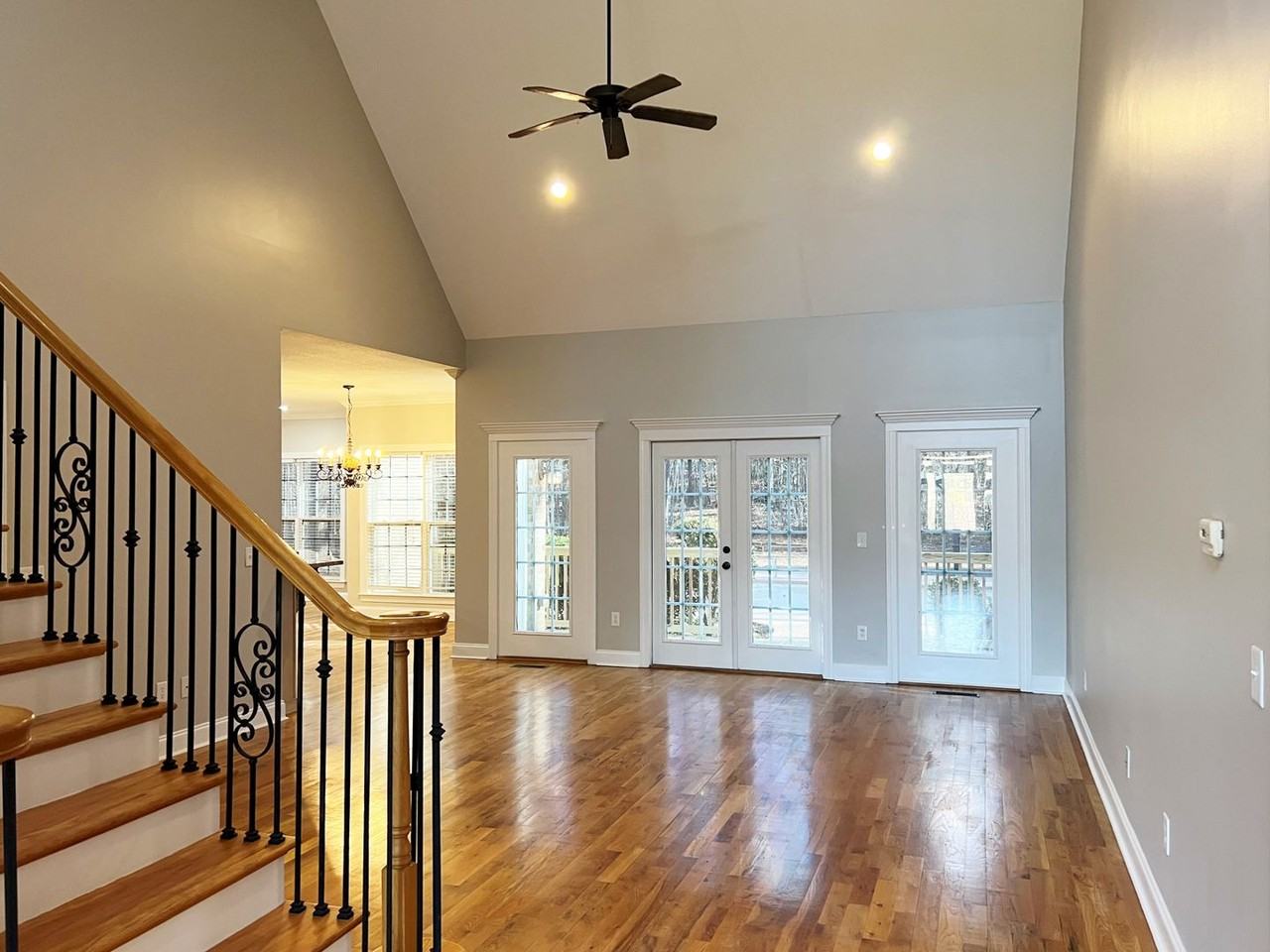 555 Flat Shoals Rd - Photo 2 of 45