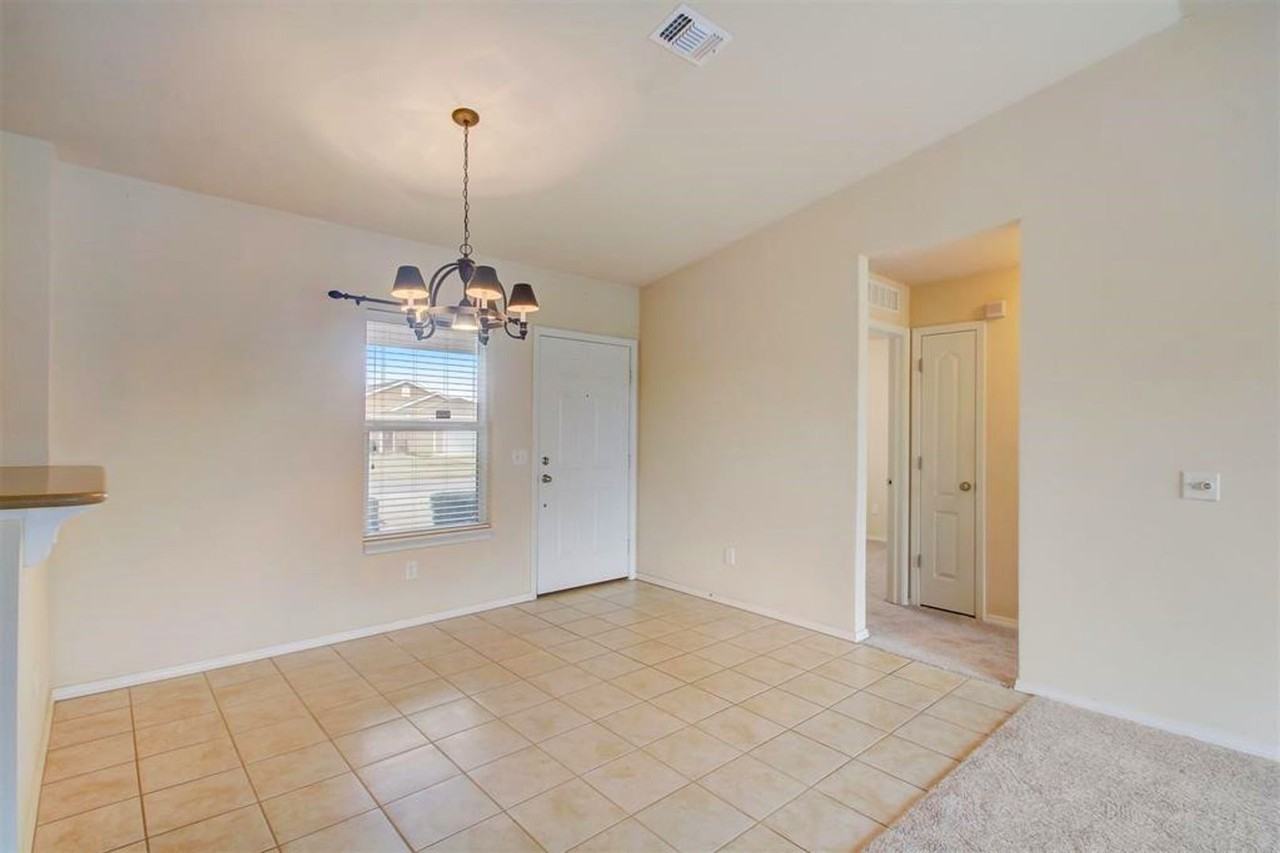 1624 Nw 145th St - Photo 5 of 33