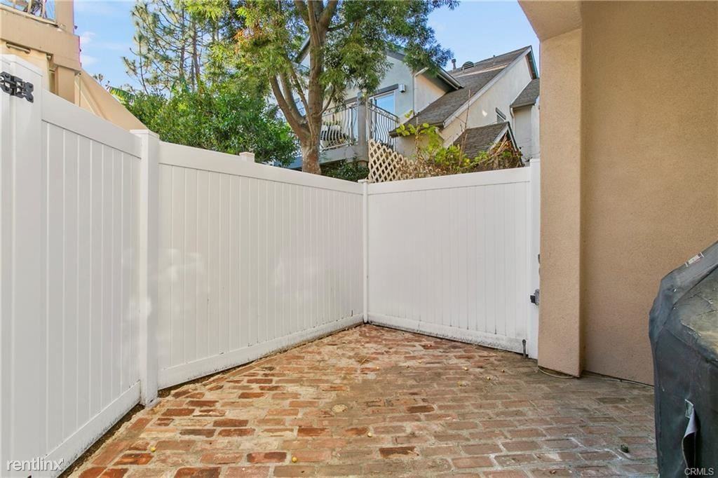 12 San Clemente - Photo 3 of 19