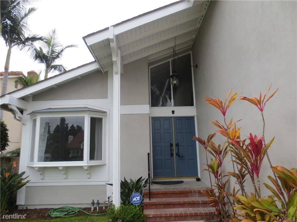 3952 Aspen St - Photo 3 of 12