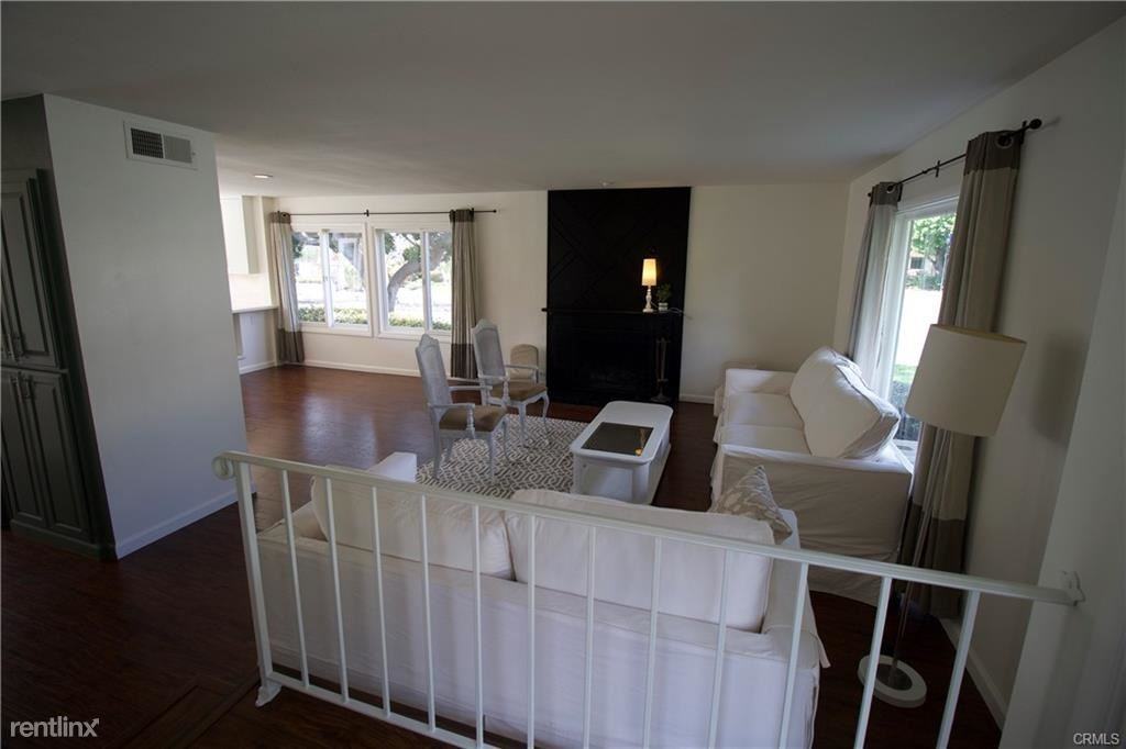 2200 Vista Hogar - Photo 3 of 12
