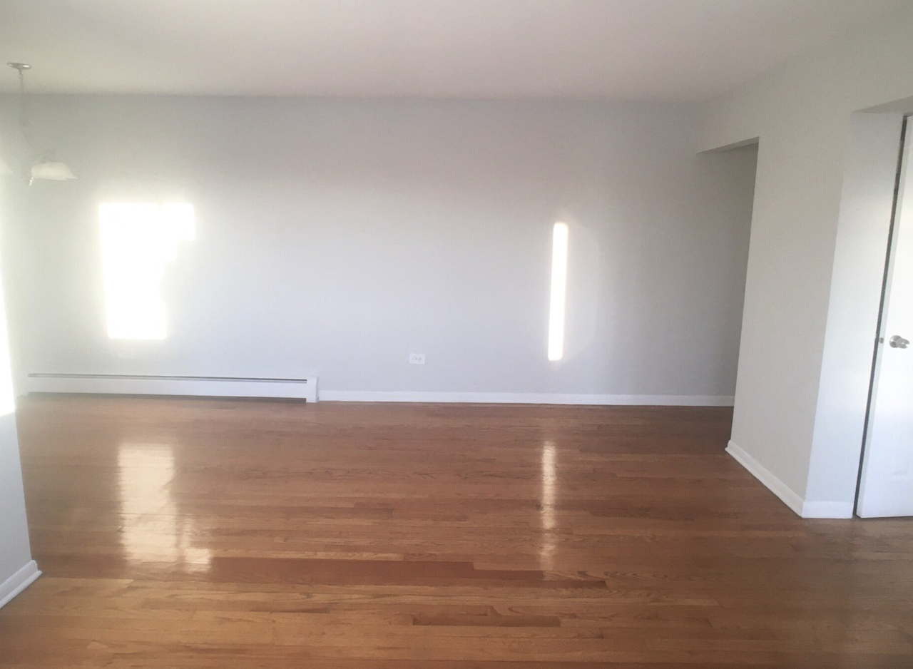 2341 W Touhy Ave #C8 - Photo 3 of 12