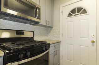4453 W Diversey Ave - Photo 1 of 1