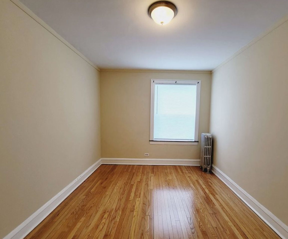 4133 W Cullom Ave #D2 - Photo 7 of 16