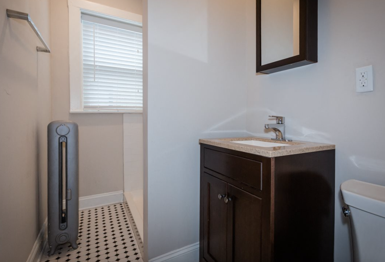 1441 W Lunt Ave #1N - Photo 6 of 7