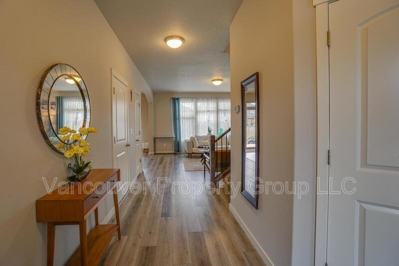 14303 Ne 107th St - Photo 5 of 32