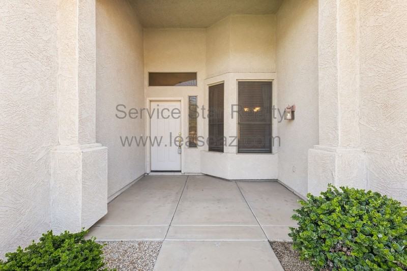 8560 E Nido Ave - Photo 3 of 25