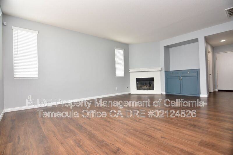35808 Chalet Ct - Photo 4 of 23