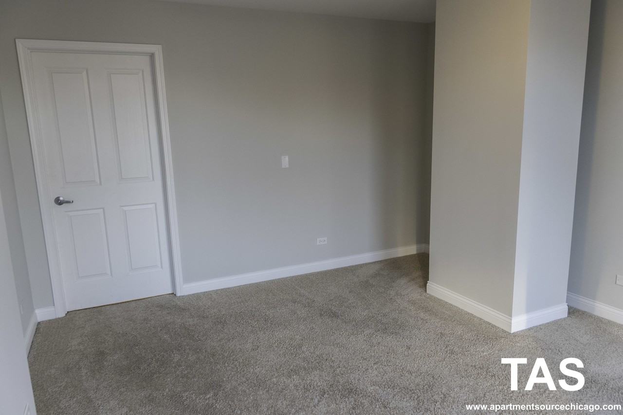 1464 S Michigan Ave #2303 - Photo 7 of 24