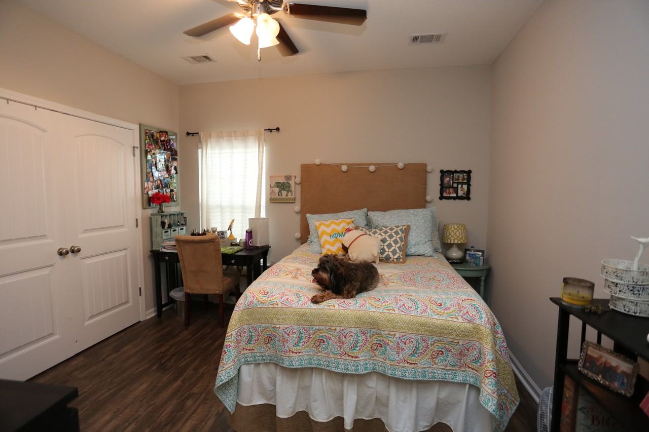 219 Herschel Dr #A - Photo 3 of 6