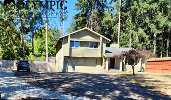 featured image of 2131 Patricia Court Southeast