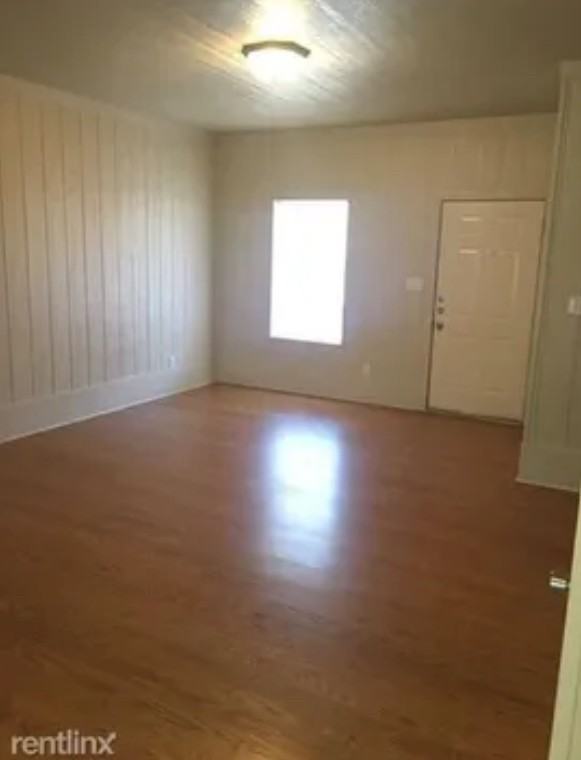 100 Prosper Dr - Photo 3 of 7