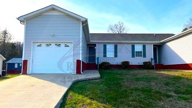 1061 Urbane Rd Ne - Photo 2 of 19