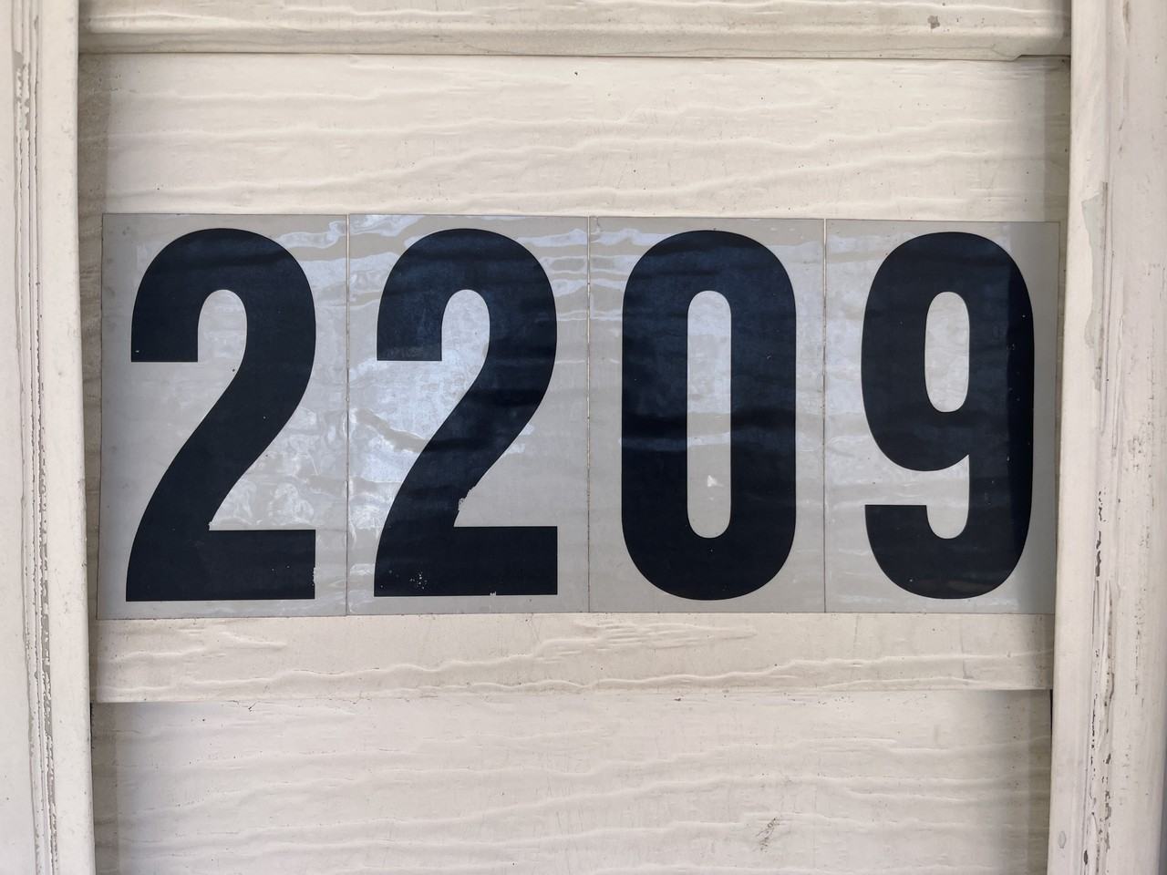 2209 Kerwin Dr - Photo 2 of 15