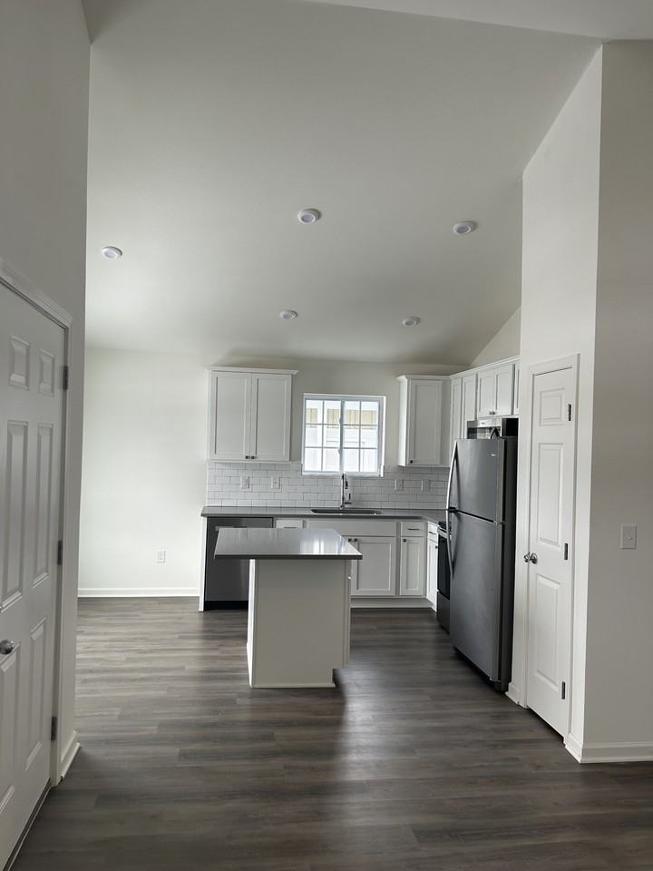650 Centennial Mountain St #660 - Photo 4 of 15