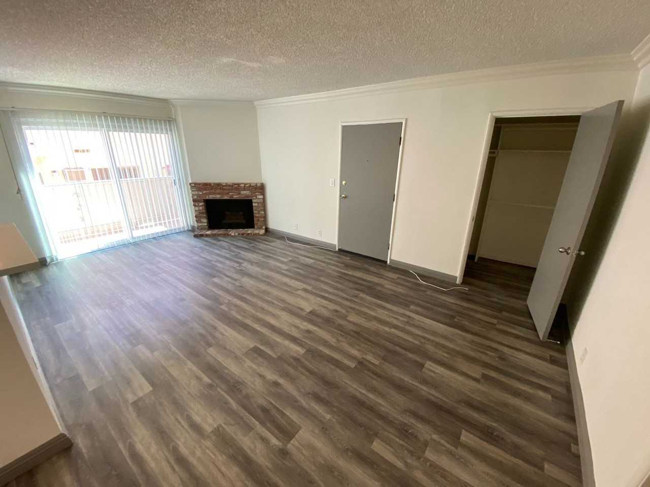 cen144 - Photo 5 of 44