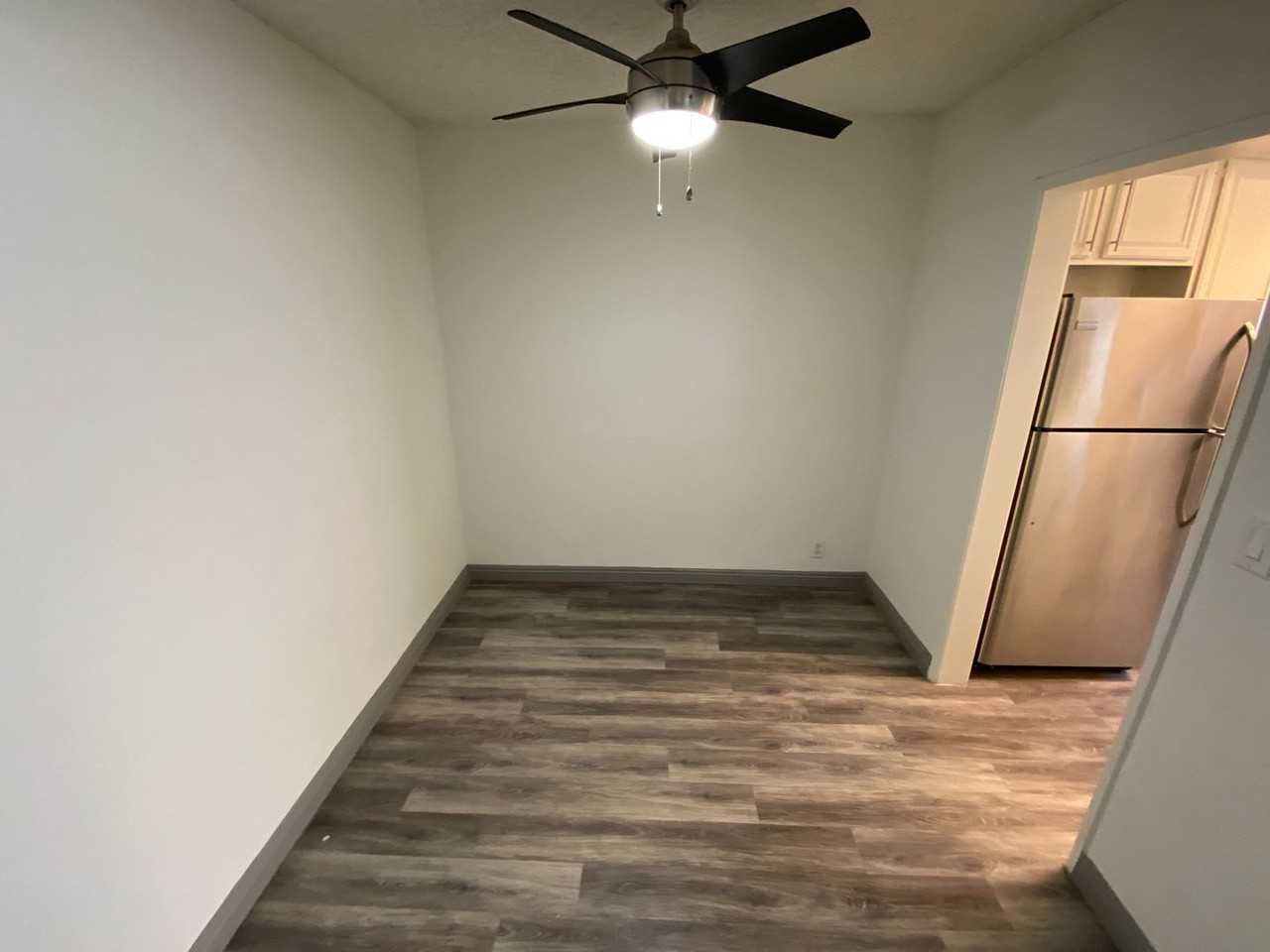 cen144 - Photo 6 of 44