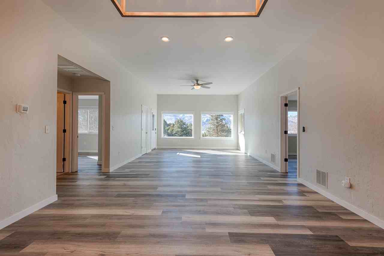 711 Terrace Dr #NA - Photo 2 of 33