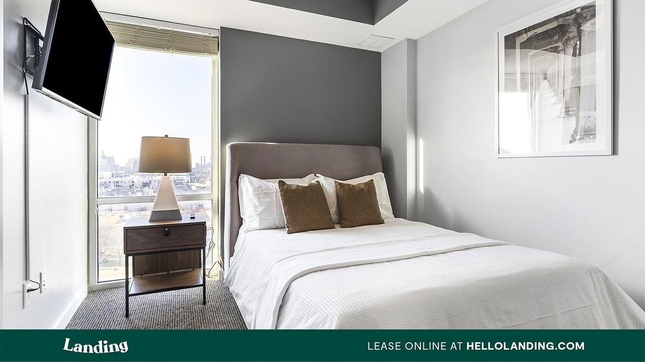 335 W 9th St - Photo 5 of 28