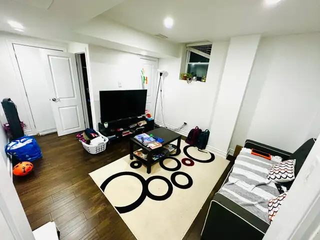 34 Canary Close - Photo 2 of 17