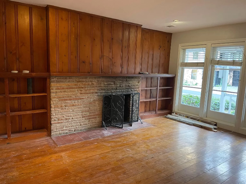 1654 Carmel Dr - Photo 2 of 8