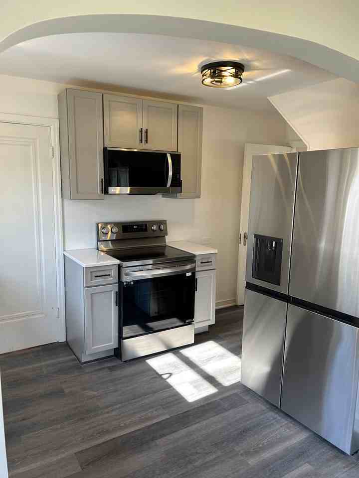 231 S Honey Creek Dr #NA - Photo 2 of 20