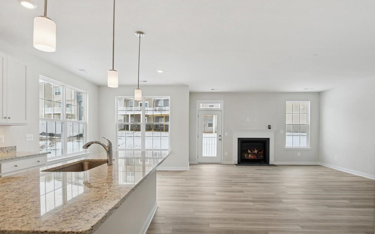 118 Thornton Way #NA - Photo 2 of 15
