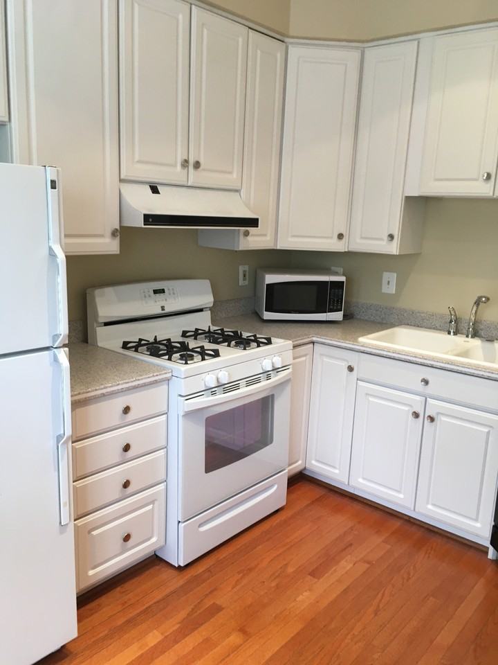 20543 Warburton Bay Sq #NA - Photo 2 of 14