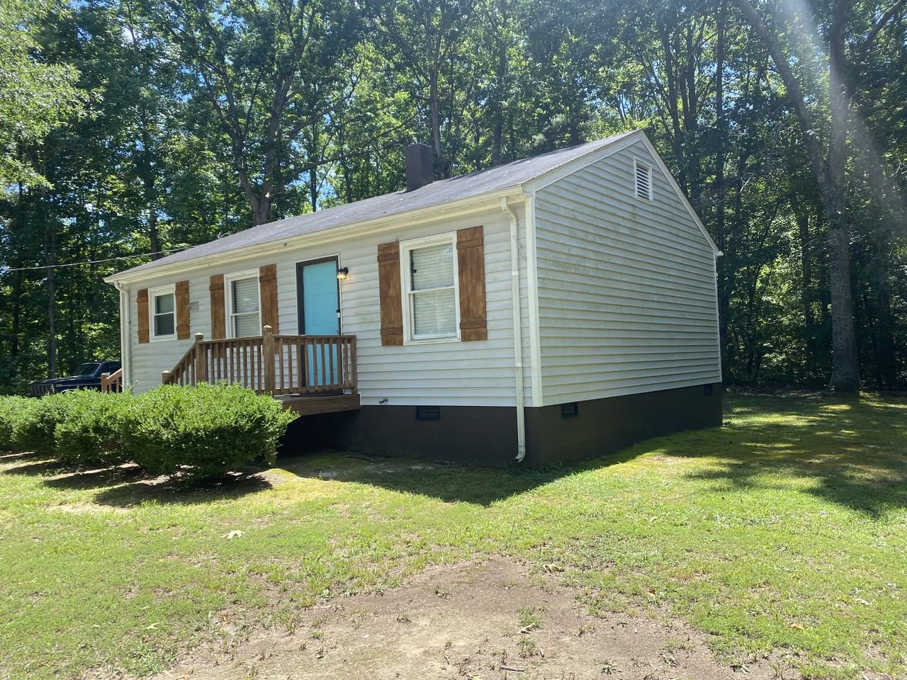 4112 Old Shore Rd #NA - Photo 2 of 19