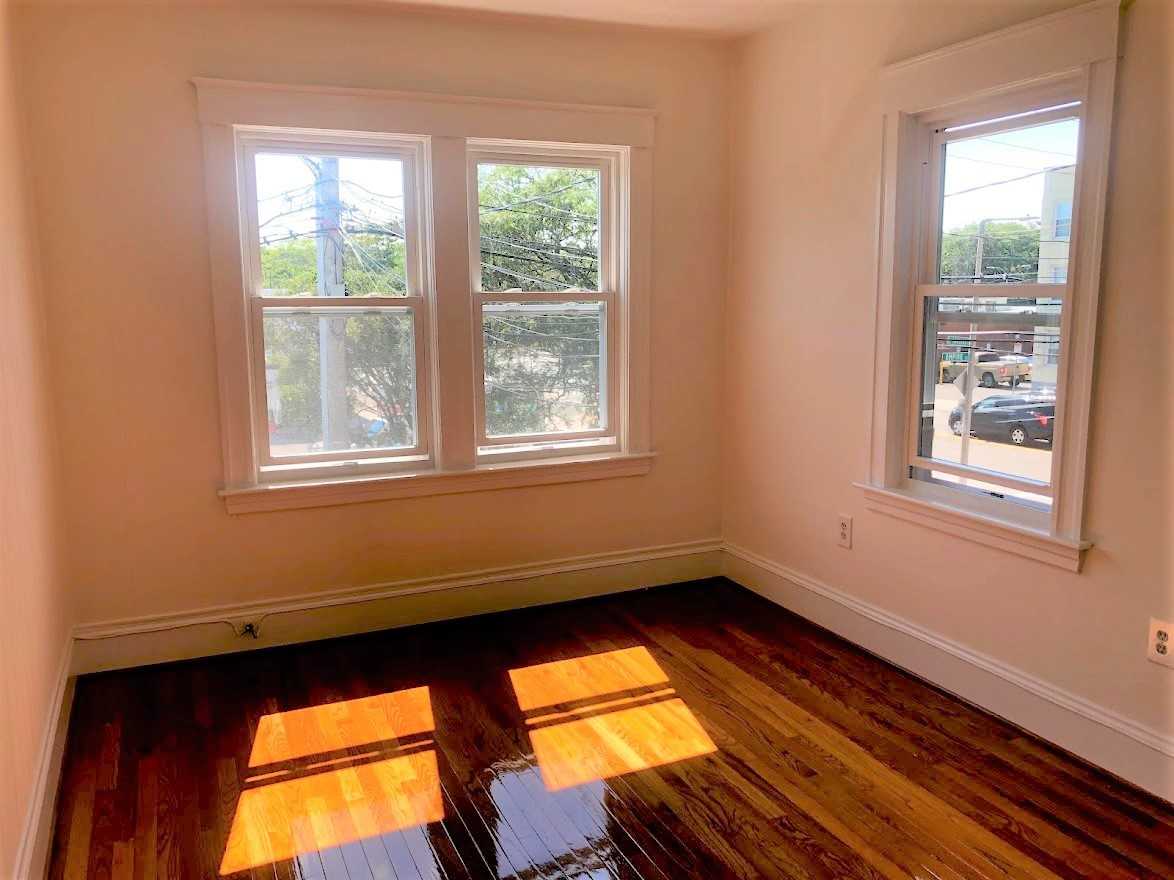 82 Empire St #82 - Photo 5 of 11